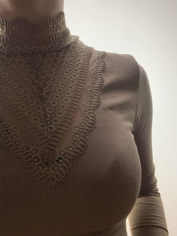 ONLTILDE L/S HIGH NECK BRUN - Image 3