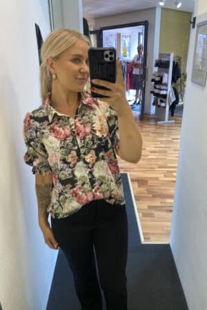 ISOLA-SS9 FLOWER