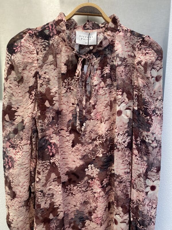 ELZA-DR BLUSH FLOWER - Image 3