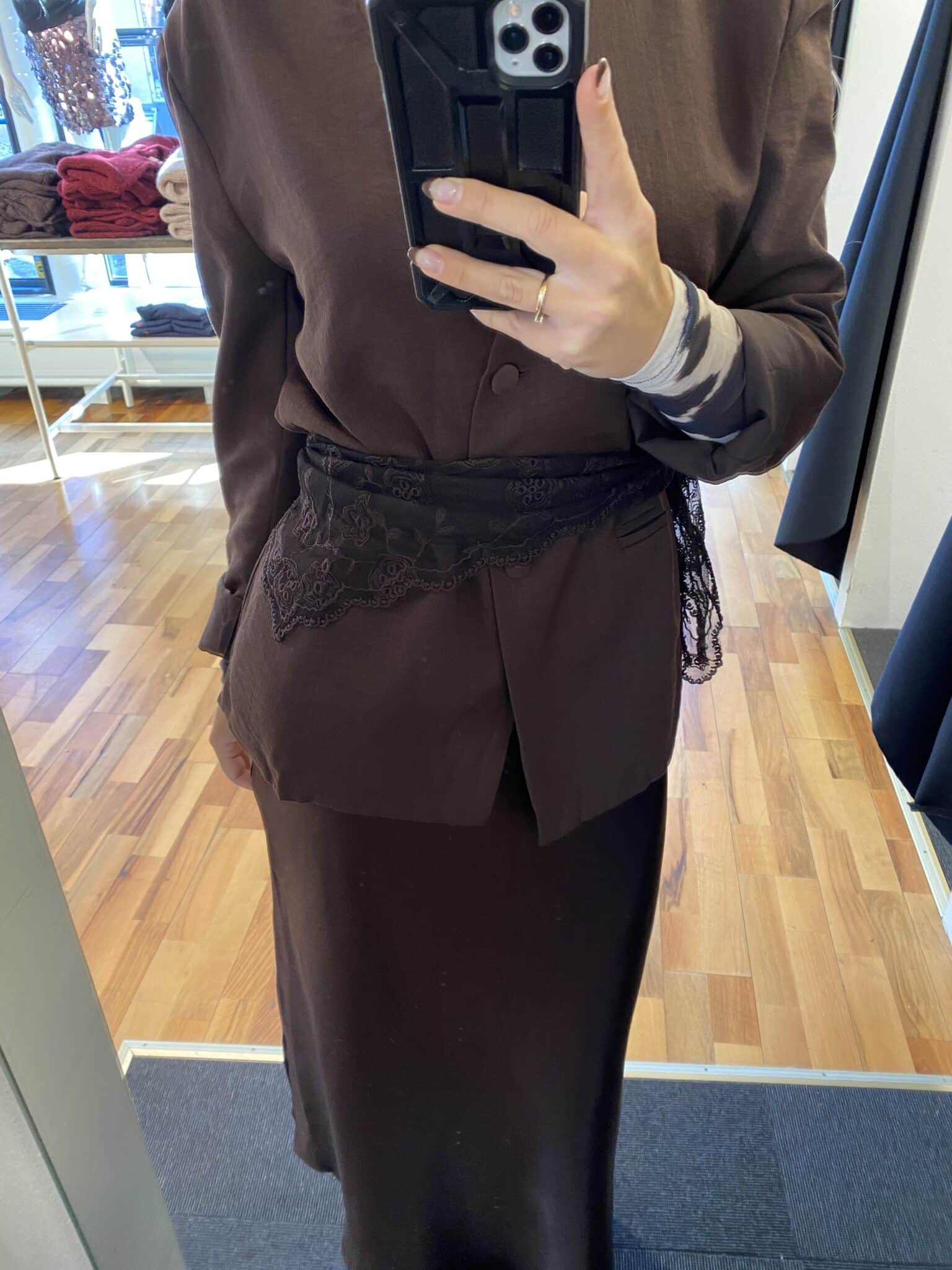 SCARF-501 CHOCOLATE